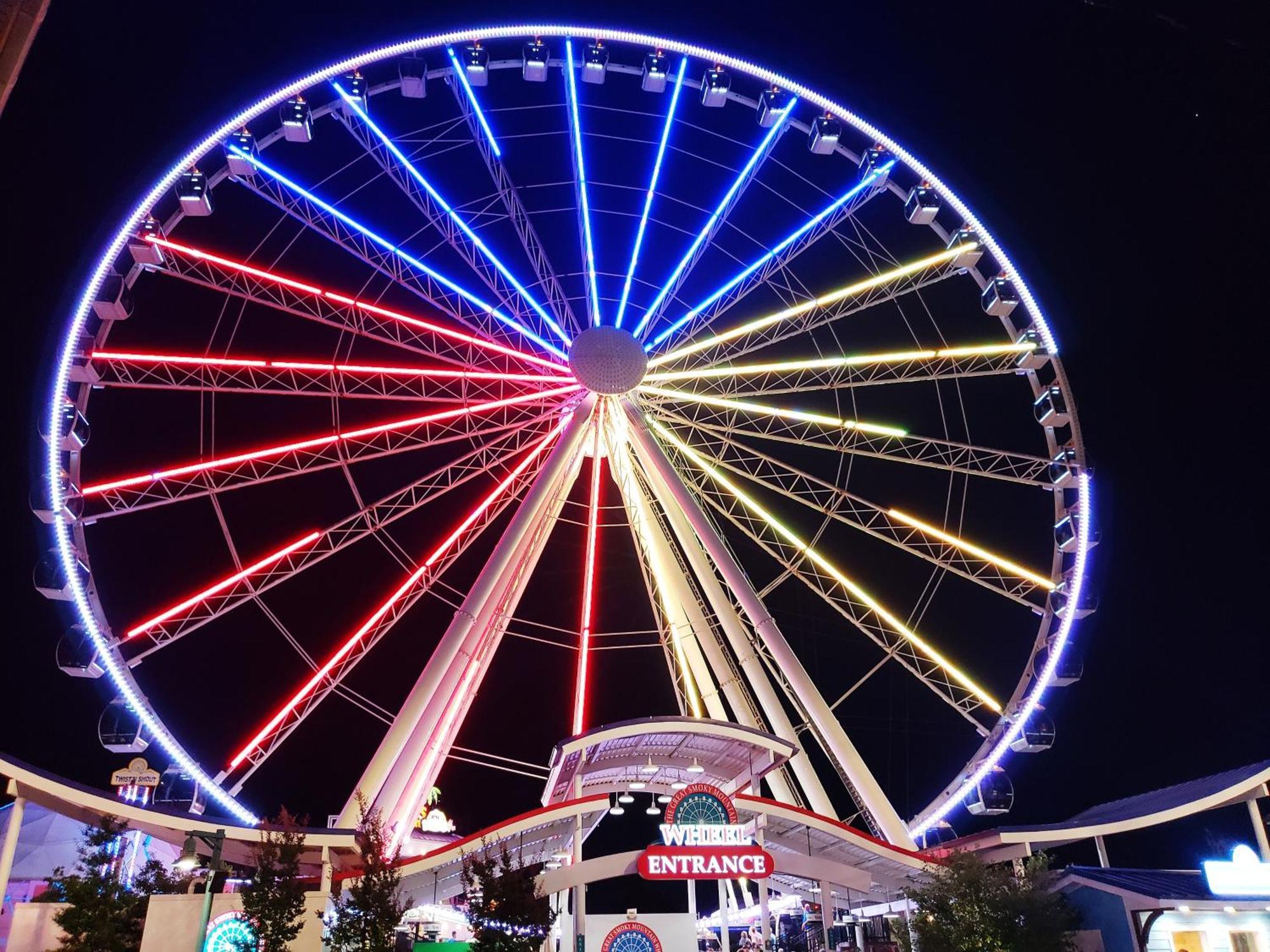 A Great Escape - Get 1089 Of Free Area Attraction Tickets For Each Paid Day, Dollywood And More! Pigeon Forge Quarto foto